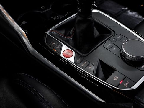 Used 2023 BMW M2 w/ Lighting Package image 33