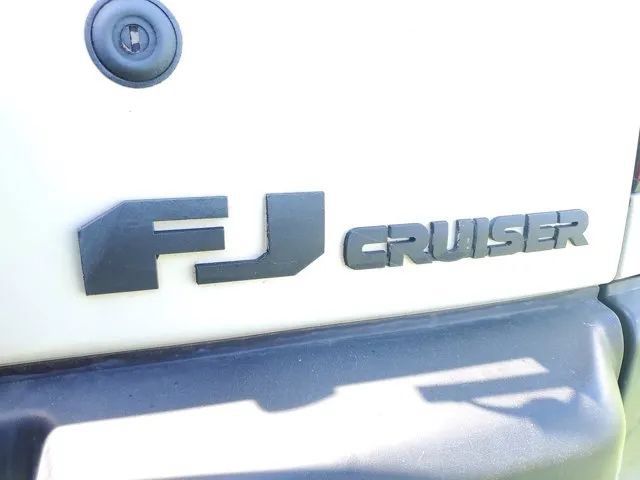 Used 2013 Toyota FJ Cruiser 4WD w/ Convenience Pkg image 10