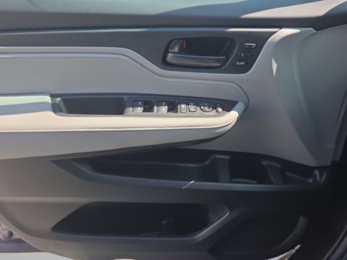 Certified 2024 Honda Odyssey EX-L image 35