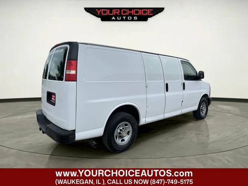 Used 2014 Chevrolet Express 2500 RWD image 6