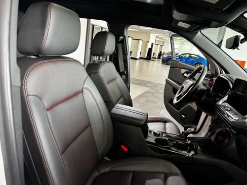 Used 2023 Chevrolet Blazer RS w/ Driver Confidence II Package AWD/4WD image 11