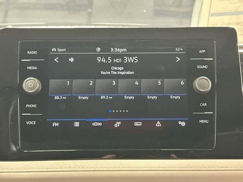 New 2026 Volkswagen Taos SE image 12