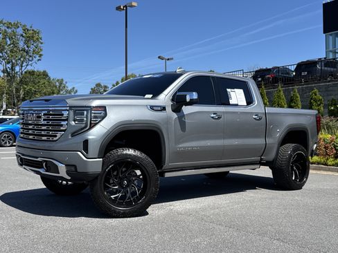 Used 2023 GMC Sierra 1500 Denali AWD/4WD image 5