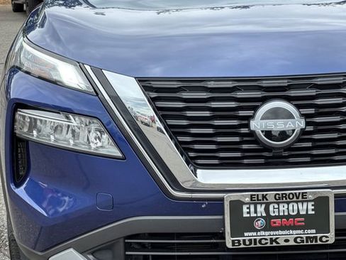 Used 2023 Nissan Rogue SV AWD/4WD image 46