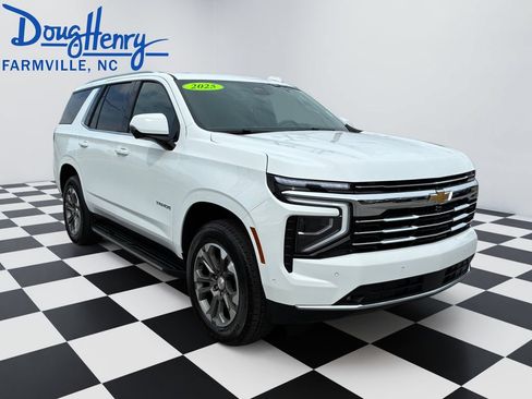 Used 2025 Chevrolet Tahoe LT w/ Comfort Package AWD/4WD image 7