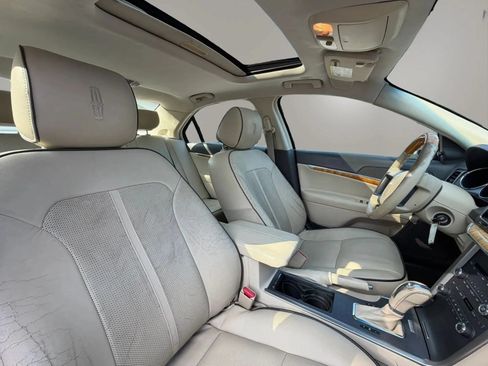 Used 2012 Lincoln MKZ FWD image 28
