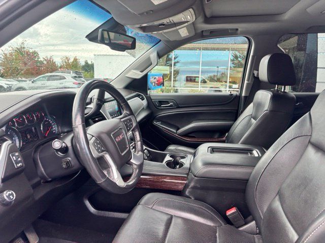 Used 2018 GMC Yukon XL SLT w/ Open Road Package AWD/4WD image 10