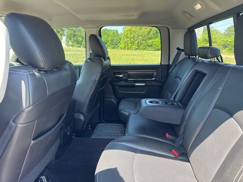 Used 2015 RAM 1500 Laramie w/ Convenience Group AWD/4WD image 13