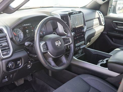 Used 2023 RAM 1500 Big Horn AWD/4WD image 12