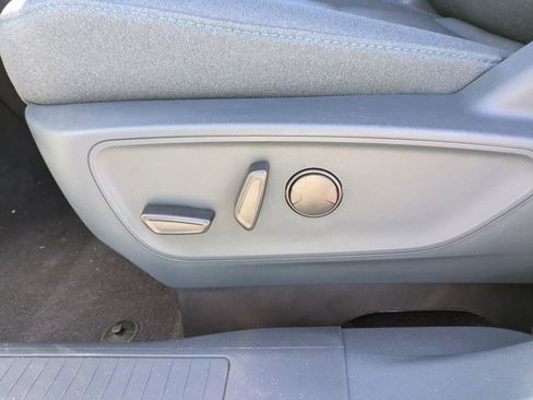 New 2025 Ford Maverick XL image 14