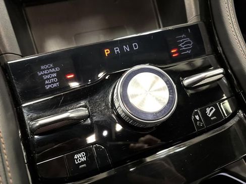 Used 2025 Jeep Grand Cherokee Summit w/ Obsidian Package image 22