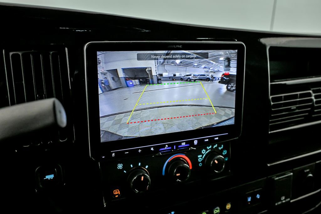 New 2026 GMC Savana 2500 Extended w/ Driver Convenience Package RWD image 16