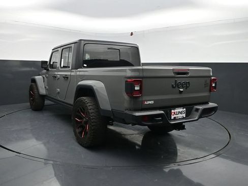 Used 2021 Jeep Gladiator Sport AWD/4WD image 7