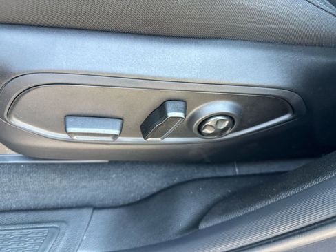 New 2025 Jeep Grand Cherokee L Laredo w/ Luxury Tech Group I image 12