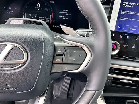 Used 2025 Lexus RX 350 Premium Plus w/ Convenience Package FWD image 19