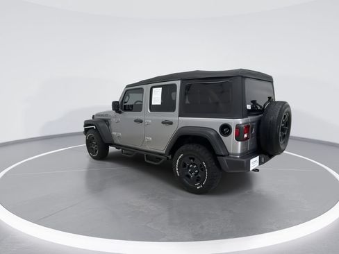 Used 2020 Jeep Wrangler Unlimited Sport AWD/4WD image 3