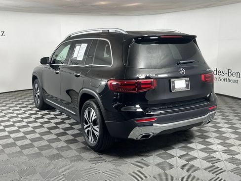 Certified 2025 Mercedes-Benz GLB 250 4MATIC image 5