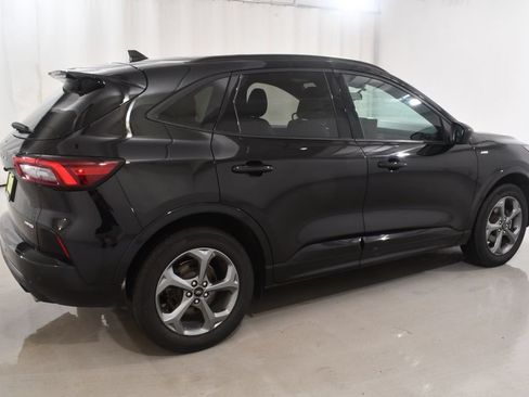 Used 2024 Ford Escape ST-Line w/ Tech Pack #1 AWD/4WD image 11