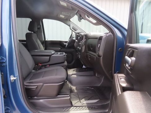 Used 2025 Chevrolet Silverado 2500 Custom w/ Custom Value Package AWD/4WD image 25