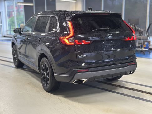 Used 2024 Honda CR-V Sport image 8