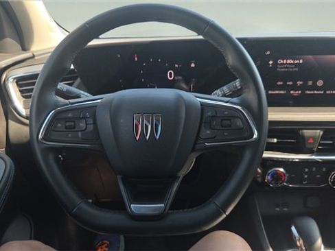 Used 2025 Buick Encore GX Sport Touring image 11