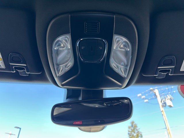 Used 2025 Jeep Compass Limited AWD/4WD image 13