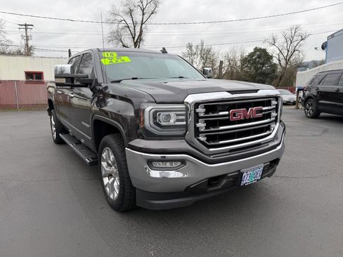 Used 2016 GMC Sierra 1500 SLT w/ SLT Premium Package image 2
