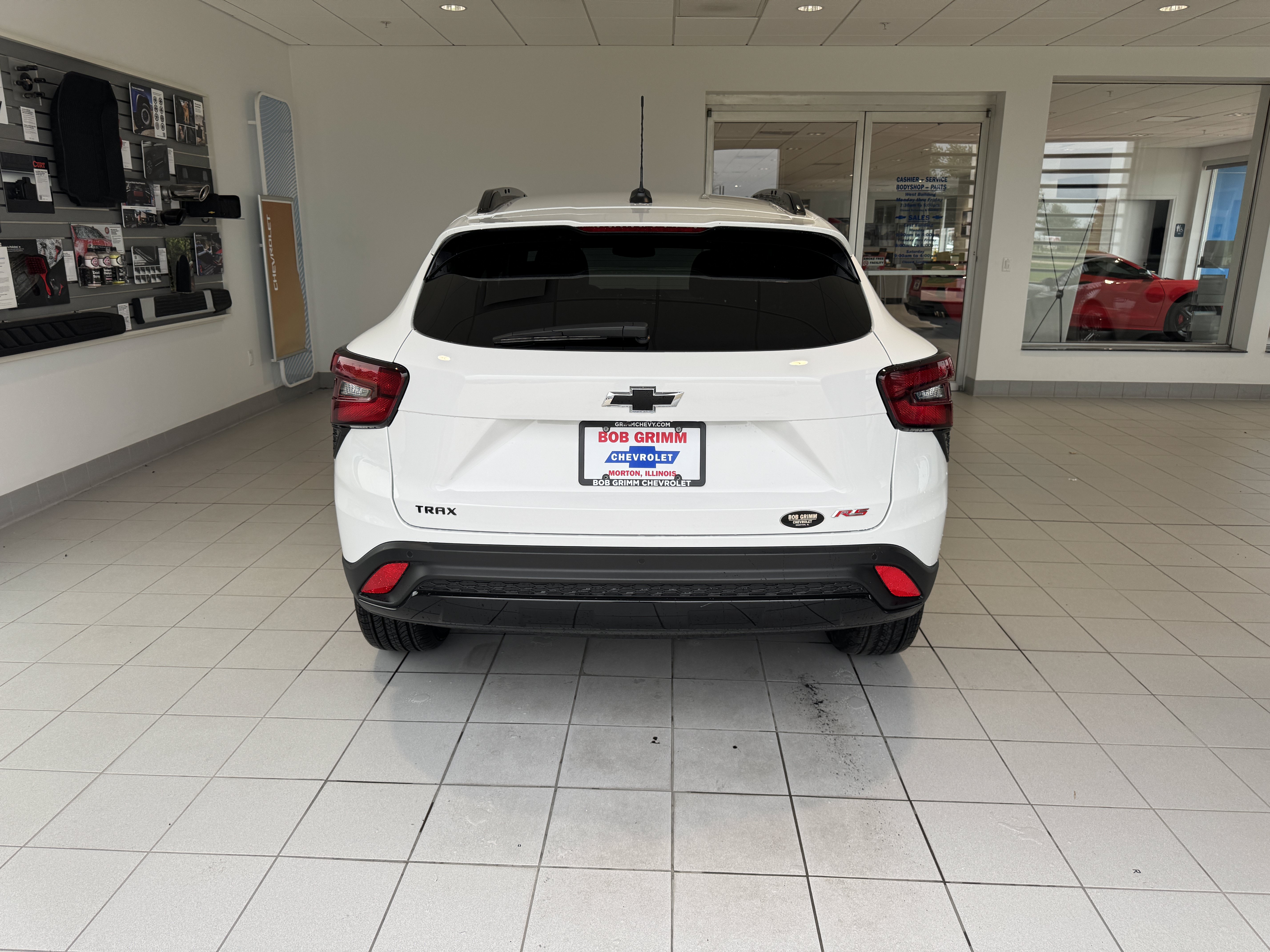 Used 2026 Chevrolet Trax RS w/ Driver Confidence Package FWD image 9