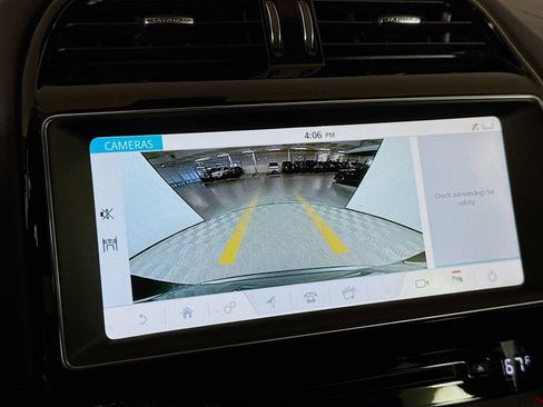 Used 2019 Jaguar F-PACE Portfolio AWD/4WD image 15