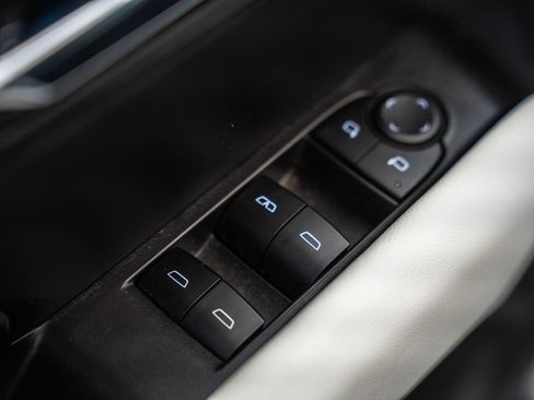 Used 2024 GMC Canyon AT4X AWD/4WD image 48
