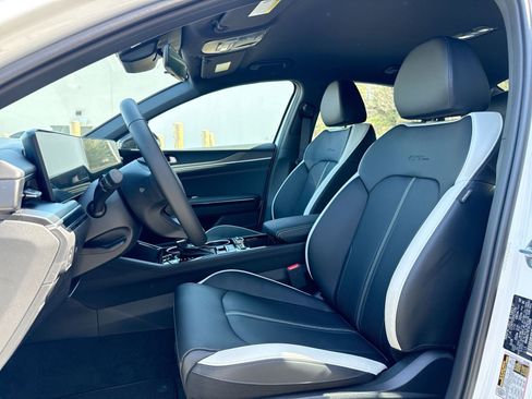 New 2026 Kia K5 GT-Line image 13