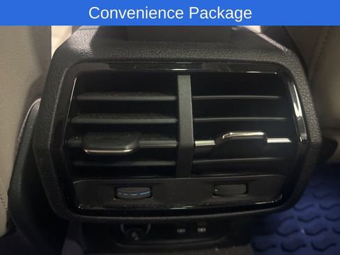 Used 2023 Audi Q3 2.0T Premium w/ Convenience Package image 20