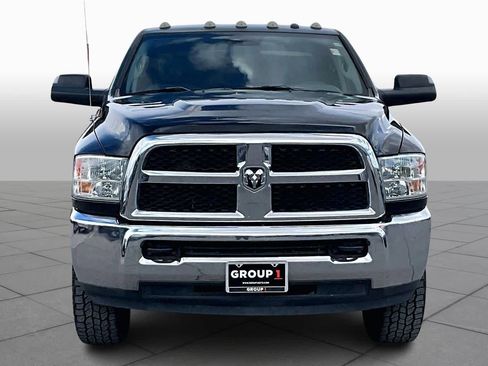 Used 2018 RAM 2500 Tradesman w/ Chrome Appearance Group image 3