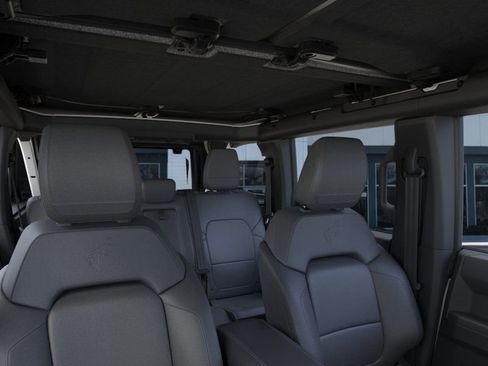 New 2025 Ford Bronco Outer Banks AWD/4WD image 12