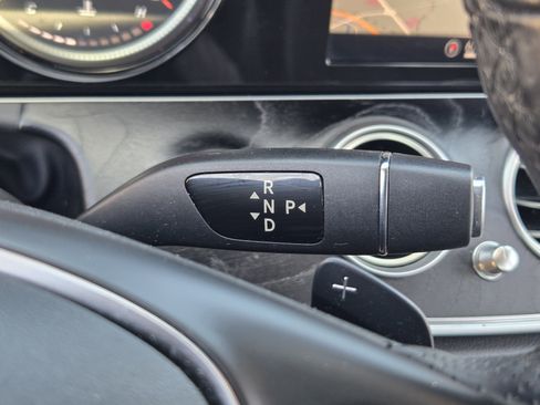 Used 2018 Mercedes-Benz E 300 image 31