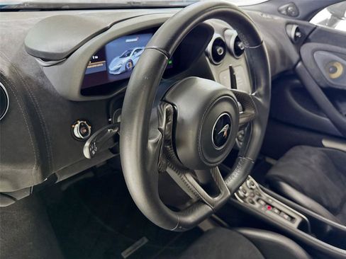 Used 2019 McLaren 600LT image 15