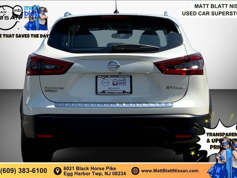 Used 2020 Nissan Rogue Sport SV AWD/4WD image 3