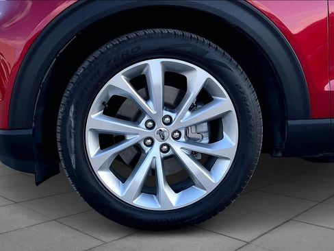 Used 2022 Ford Explorer Platinum w/ Technology Package image 10