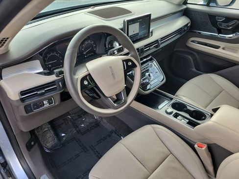 Certified 2022 Lincoln Corsair FWD w/ Premium Package image 19
