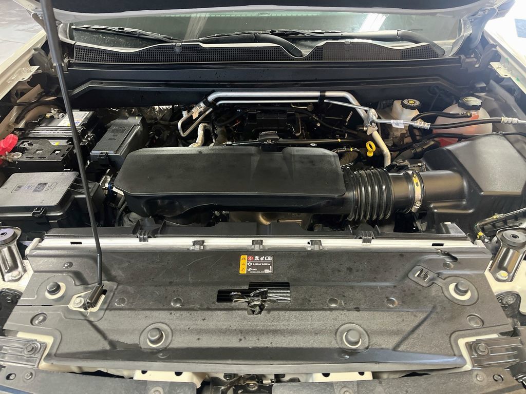 Used 2026 Chevrolet Colorado Trail Boss AWD/4WD image 31