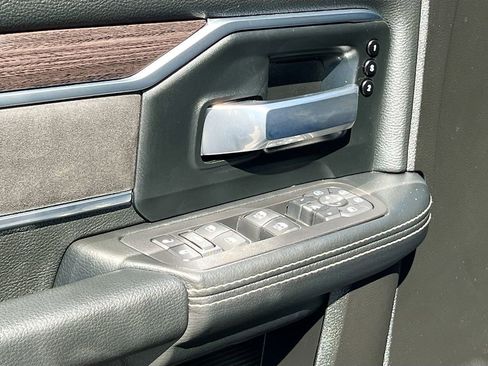 Used 2025 RAM 2500 Laramie image 18