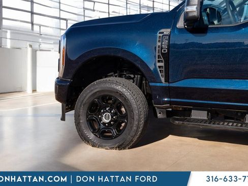 Used 2024 Ford F250 XLT w/ XLT Premium Package image 33