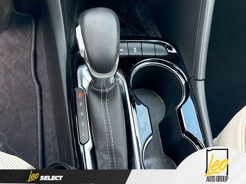 Used 2024 Buick Encore GX Avenir w/ Avenir Convenience Package image 16