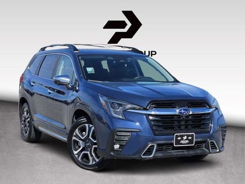 Used 2023 Subaru Ascent Touring image 1