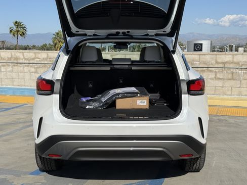 New 2026 Lexus RX 450h AWD image 12