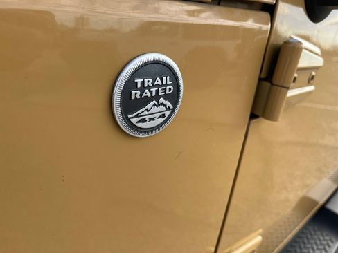 Used 2013 Jeep Wrangler Unlimited Sport image 24