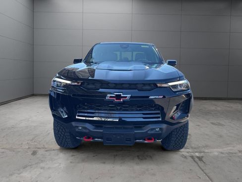 New 2026 Chevrolet Colorado ZR2 w/ Technology Package AWD/4WD image 3