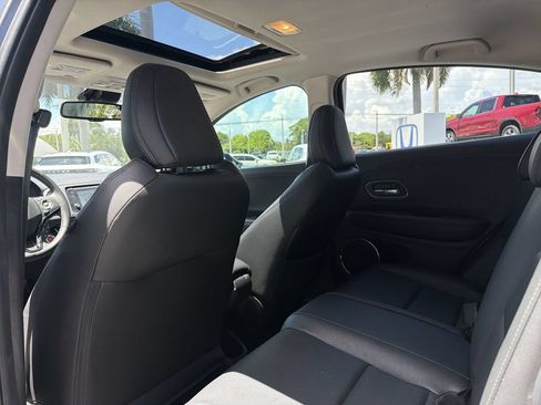 Used 2022 Honda HR-V EX-L image 21