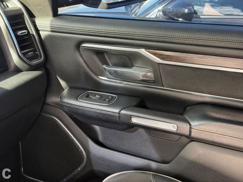 Used 2020 RAM 1500 Laramie RWD image 23