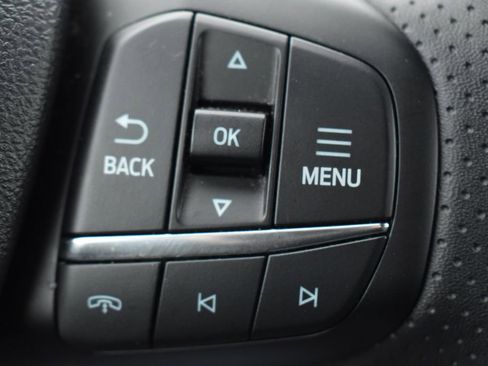Used 2025 Ford Escape ST-Line AWD/4WD image 25